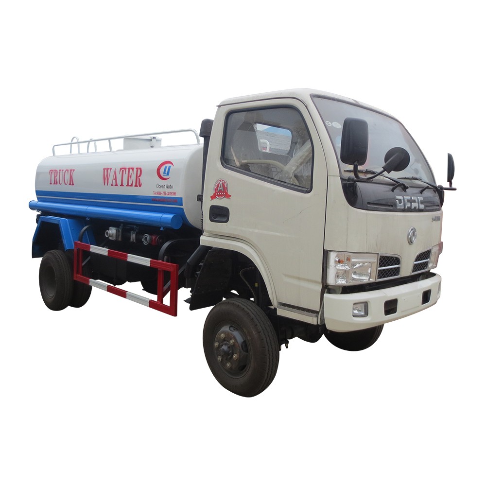 Dongfeng 4 * 4 camión cisterna de agua de 3000 litros